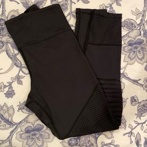 Euc 6-8 zyia motto leggings